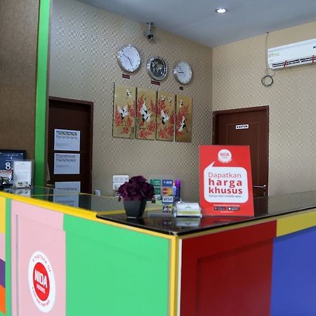 Nida Rooms Makassar Jampea 19536 外观 照片